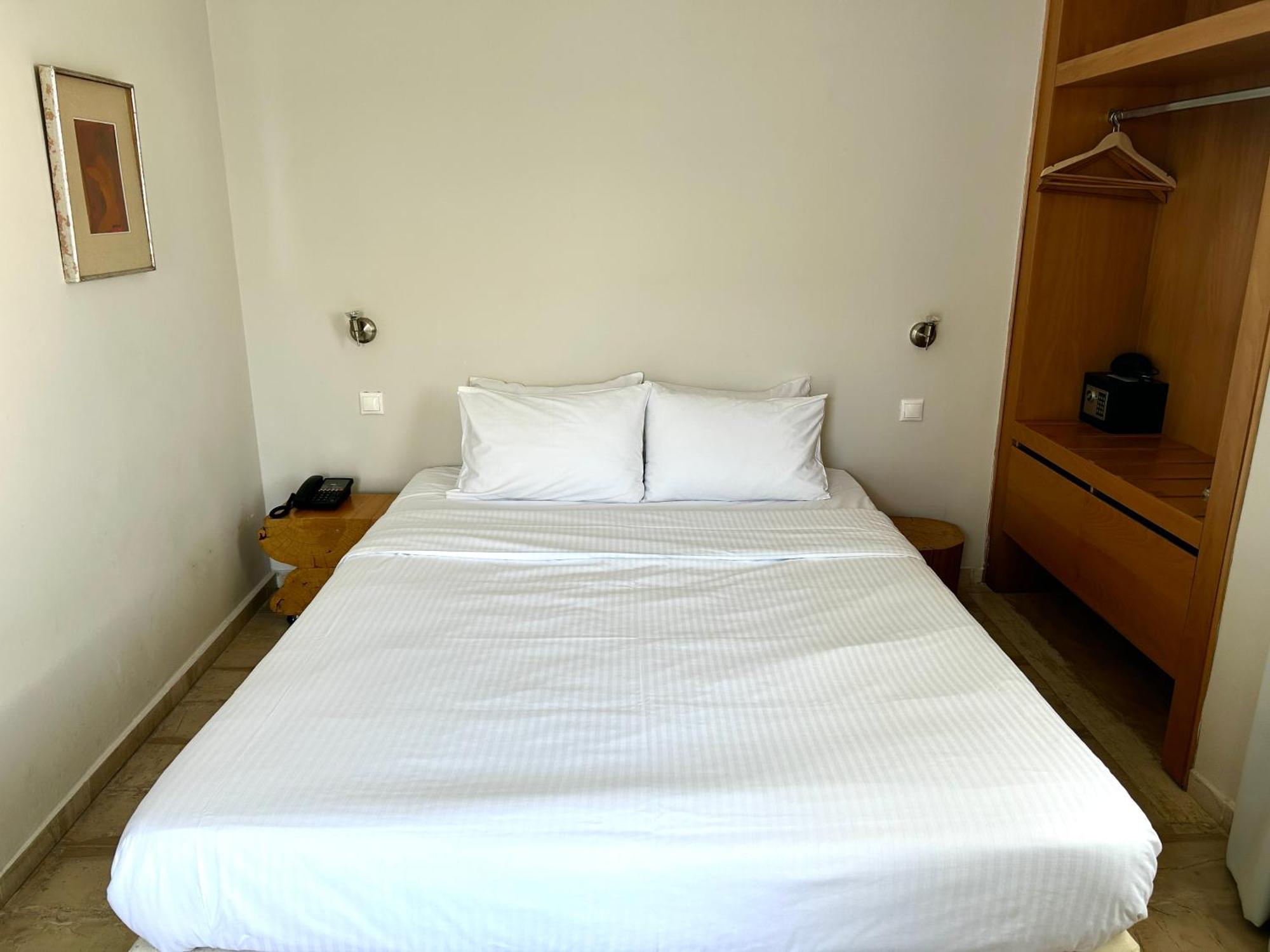 The Loriet Aparthotel Mytilene Phòng bức ảnh