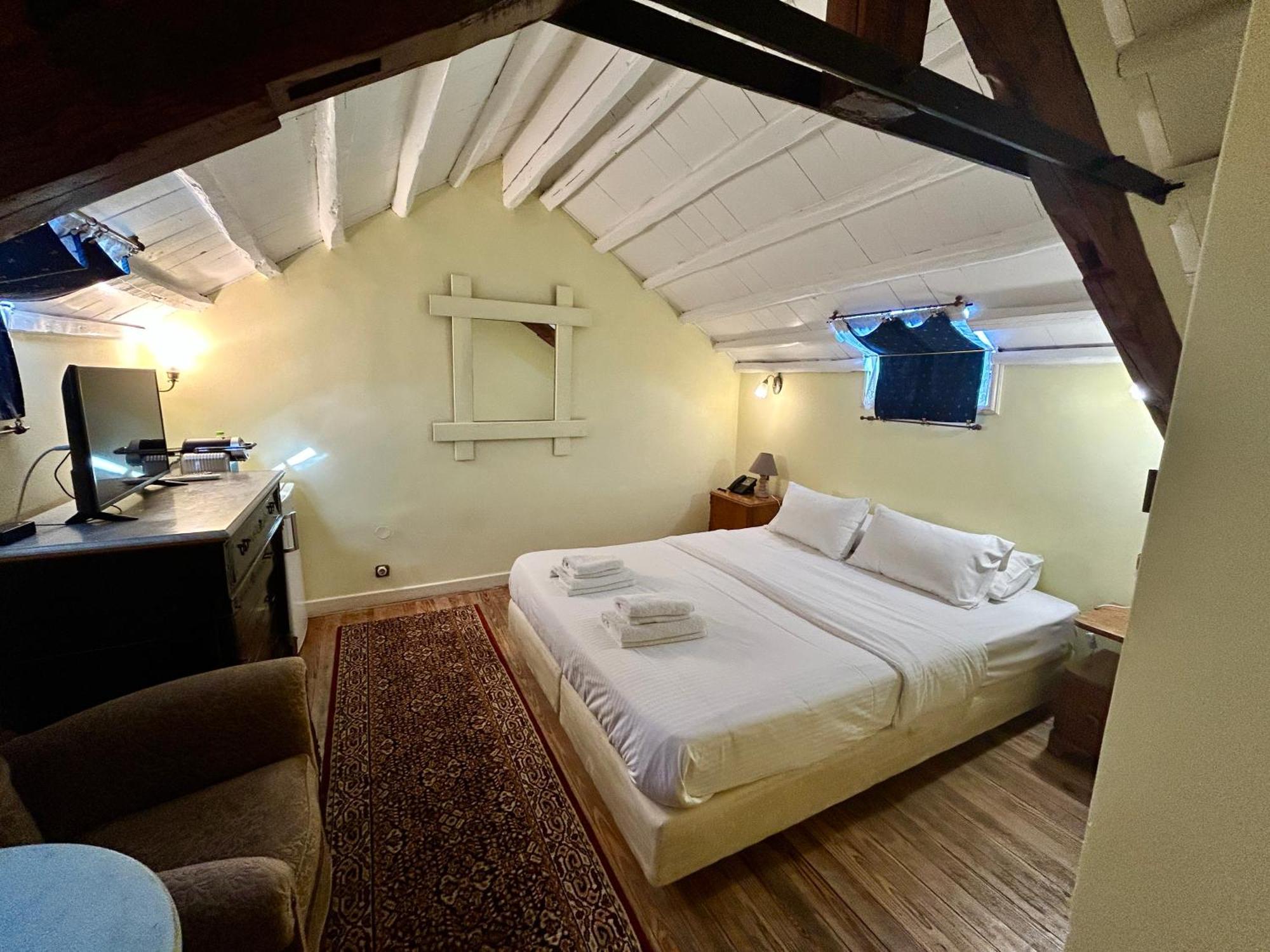 The Loriet Aparthotel Mytilene Ngoại thất bức ảnh